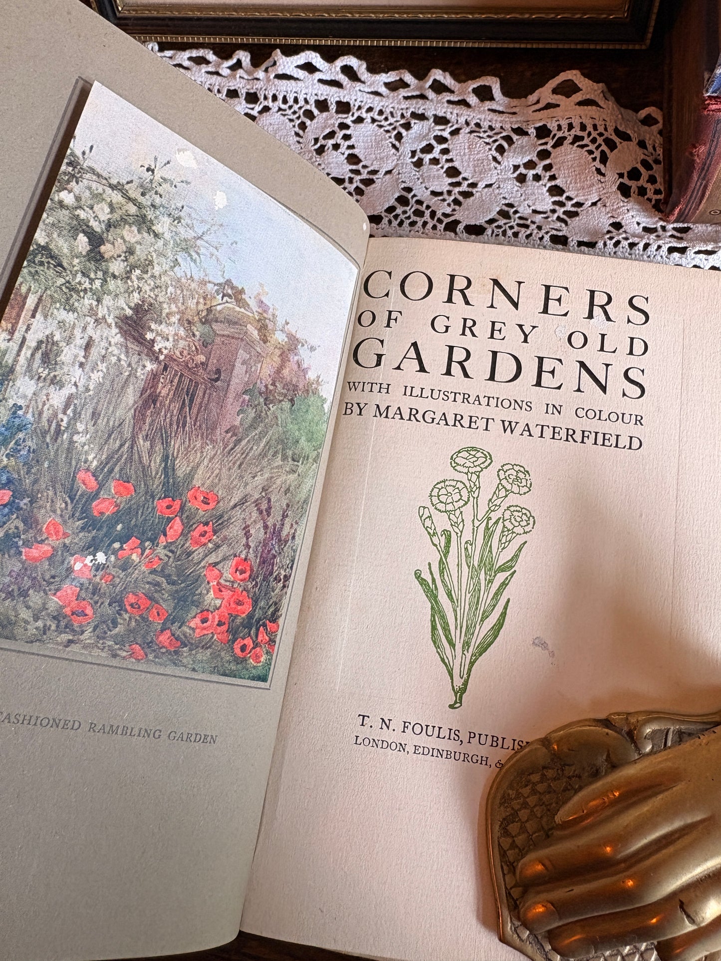 1917 Corners of Grey Old Gardens by Margaret Waterfield [Early Reprint]