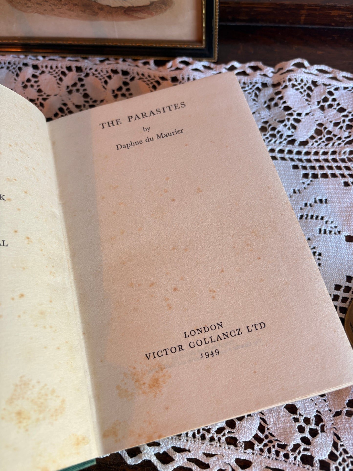1949 The Parasites by Daphne Du Maurier - FIRST EDITION