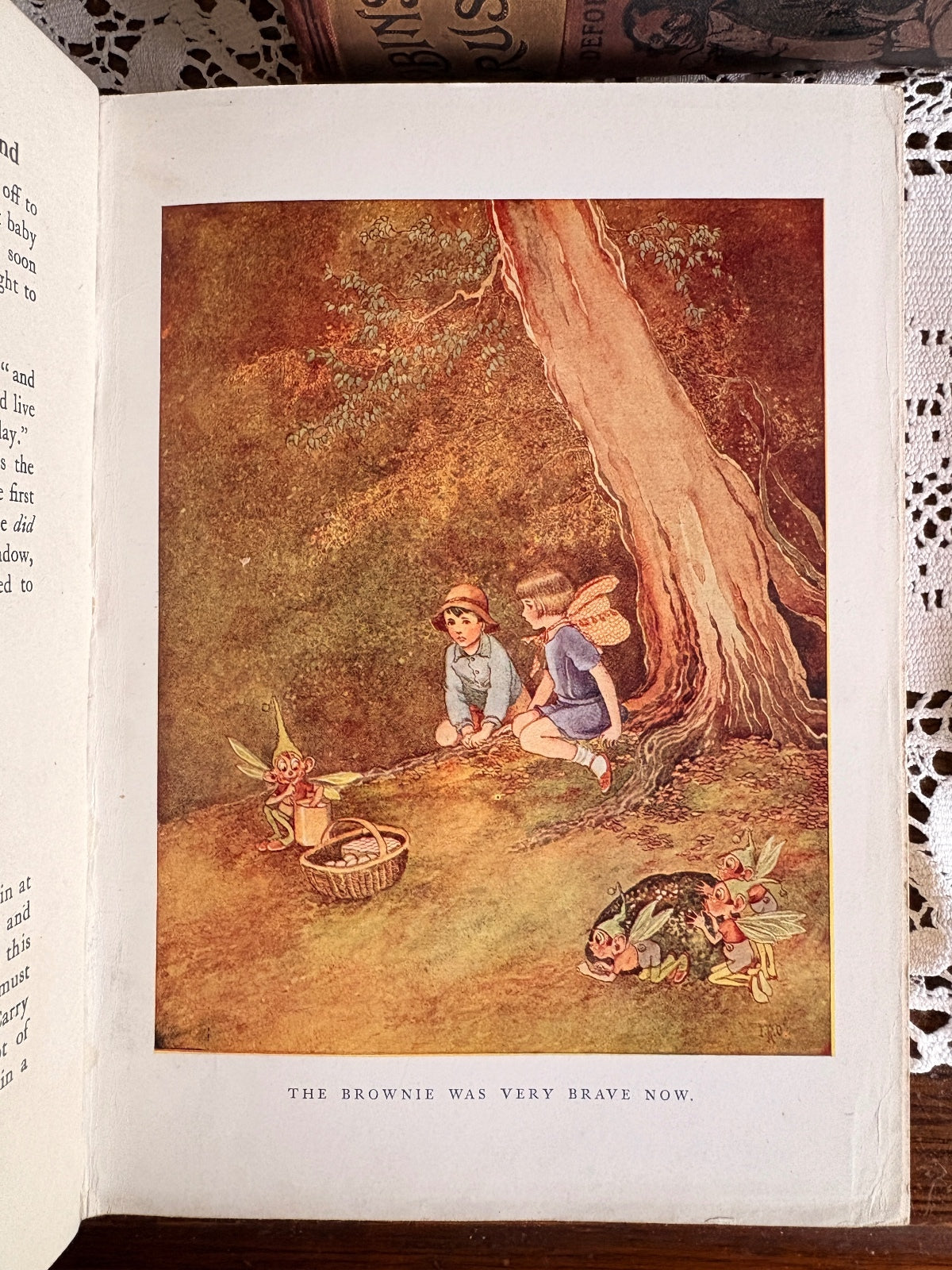 1925 The Little Green Road to Fairyland by Annie Rentoul, Ida Rentoul Outhwaite