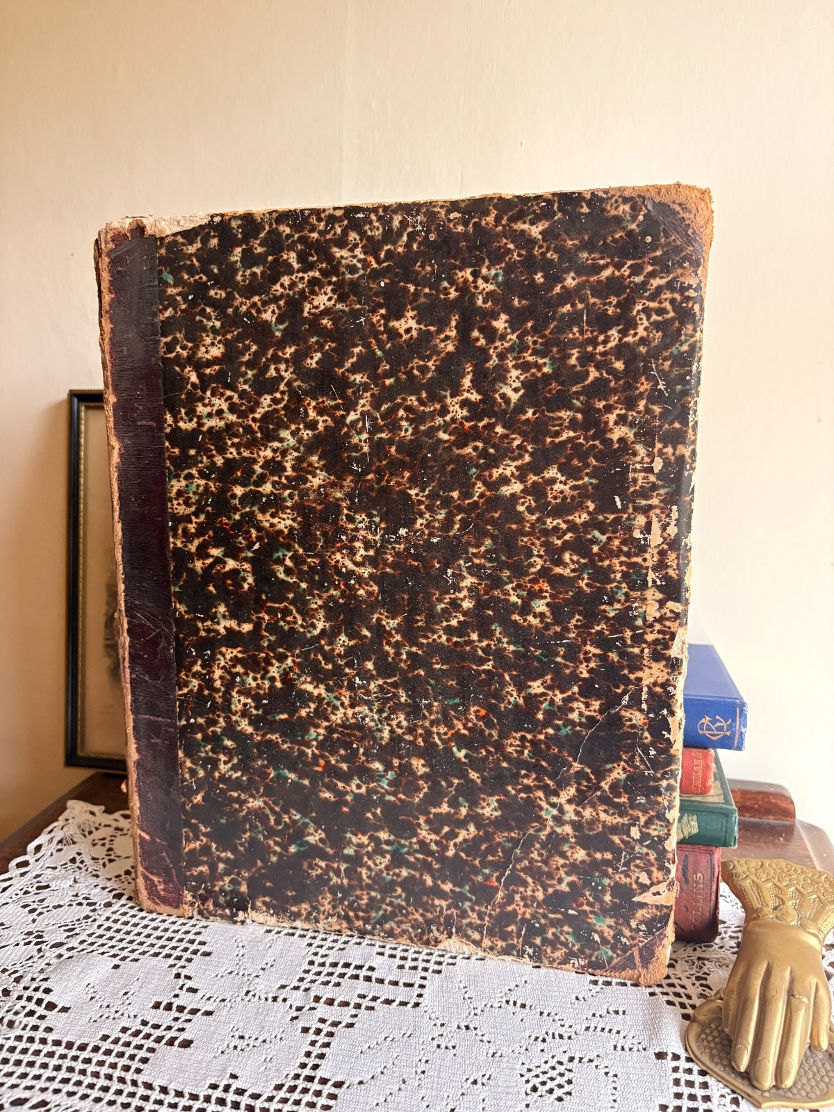 1831 Pyrus Malus Brentfordiensis by Hugh Ronalds