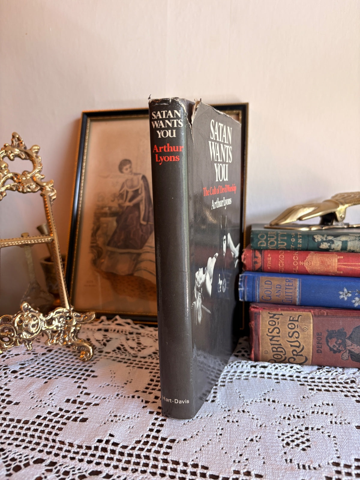 1971 Satan Wants You: The Cult of Devil Worship by Arthur Lyons First Edition
